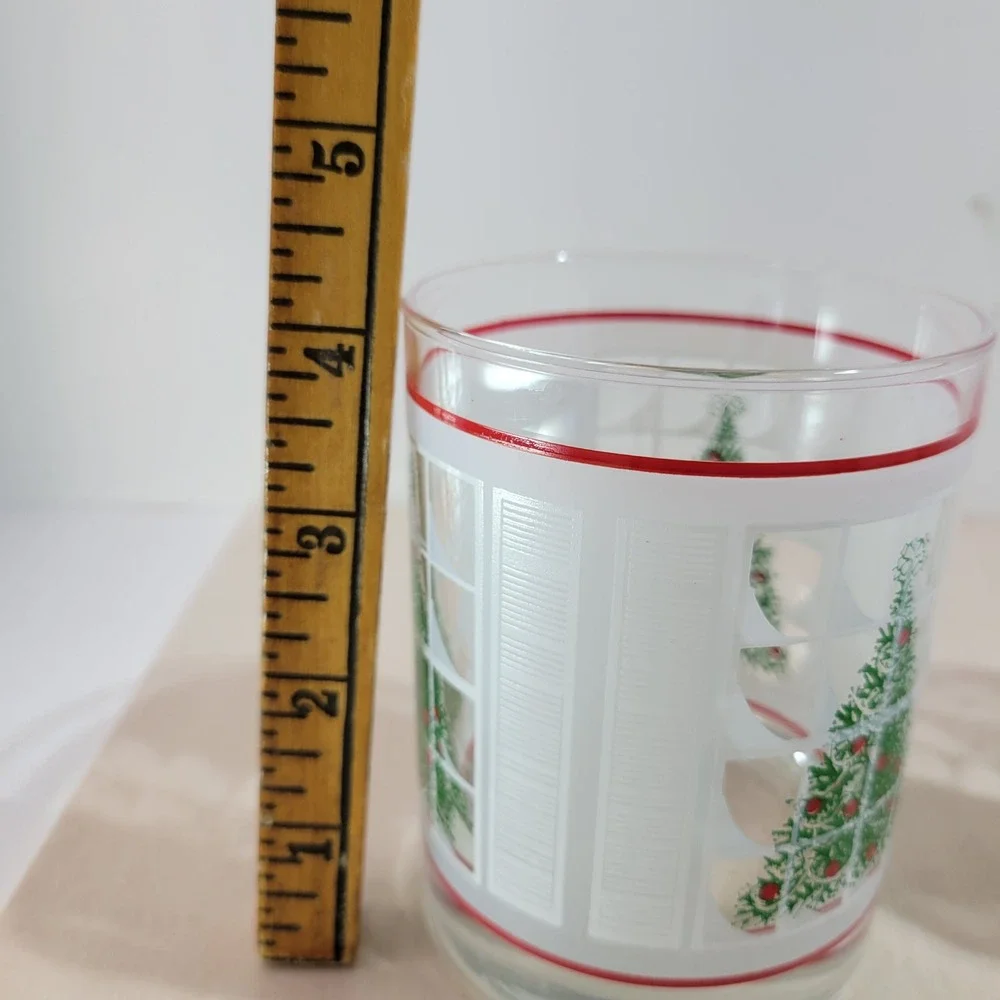 Set of 3 Vintage Christmas Tree Tumbler Glasses Frosted Window Design Red Rim‎